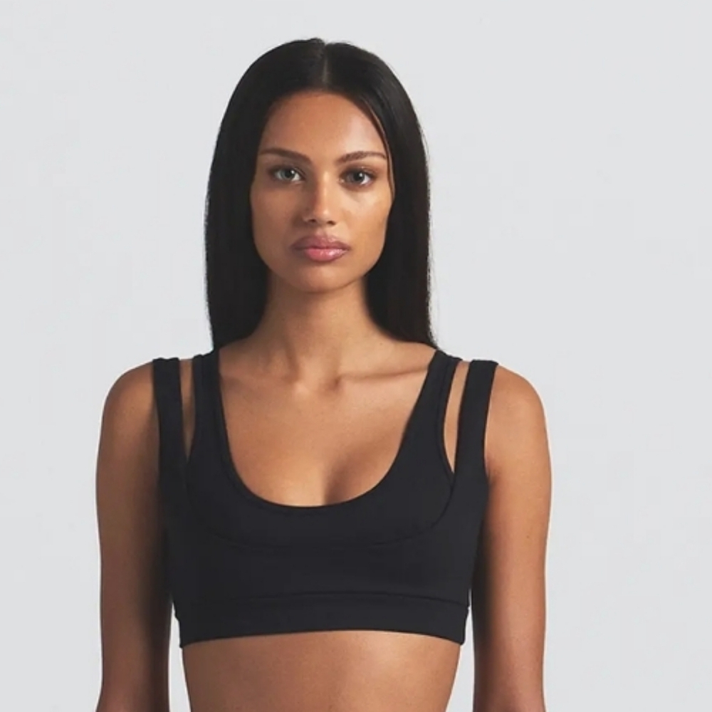 NIKE  SKIMS MATTE DOUBLE STRAP SCOOP BRA /SIZE; LARGE